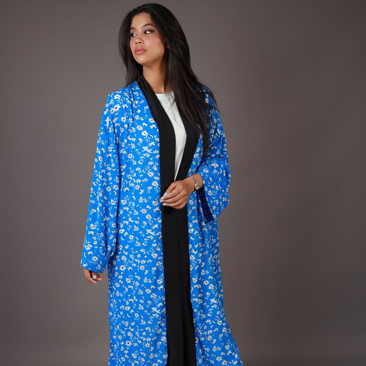 Kimono Long Bleu Royal à Motifs Floraux