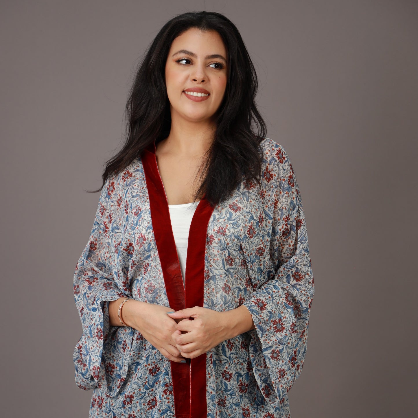 Kimono Court Imprimé Floral Bleu et Rouge
