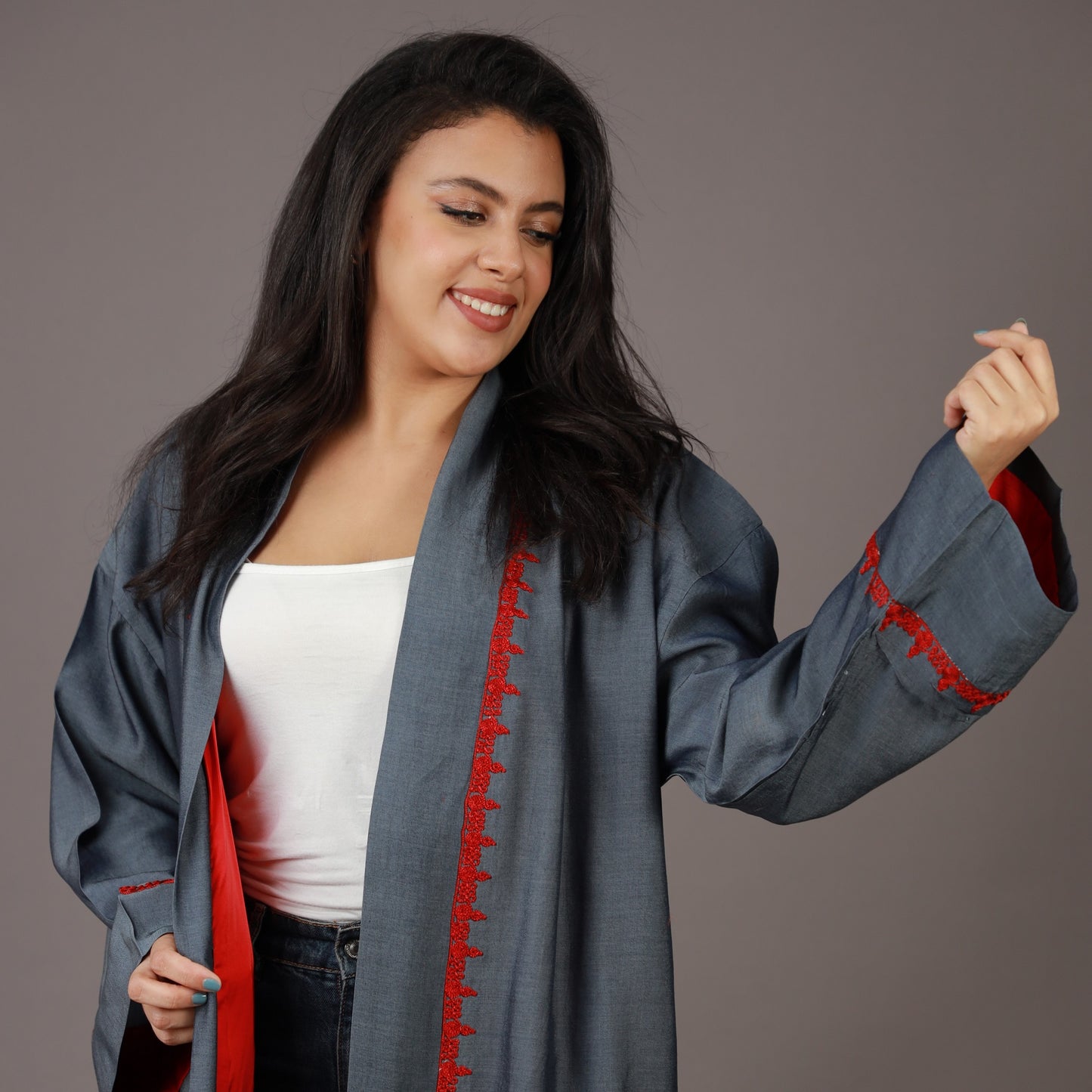 Kimono Long en Jean Gris Fumé avec ZWAK LAMAÂLAM et Doublure Rouge