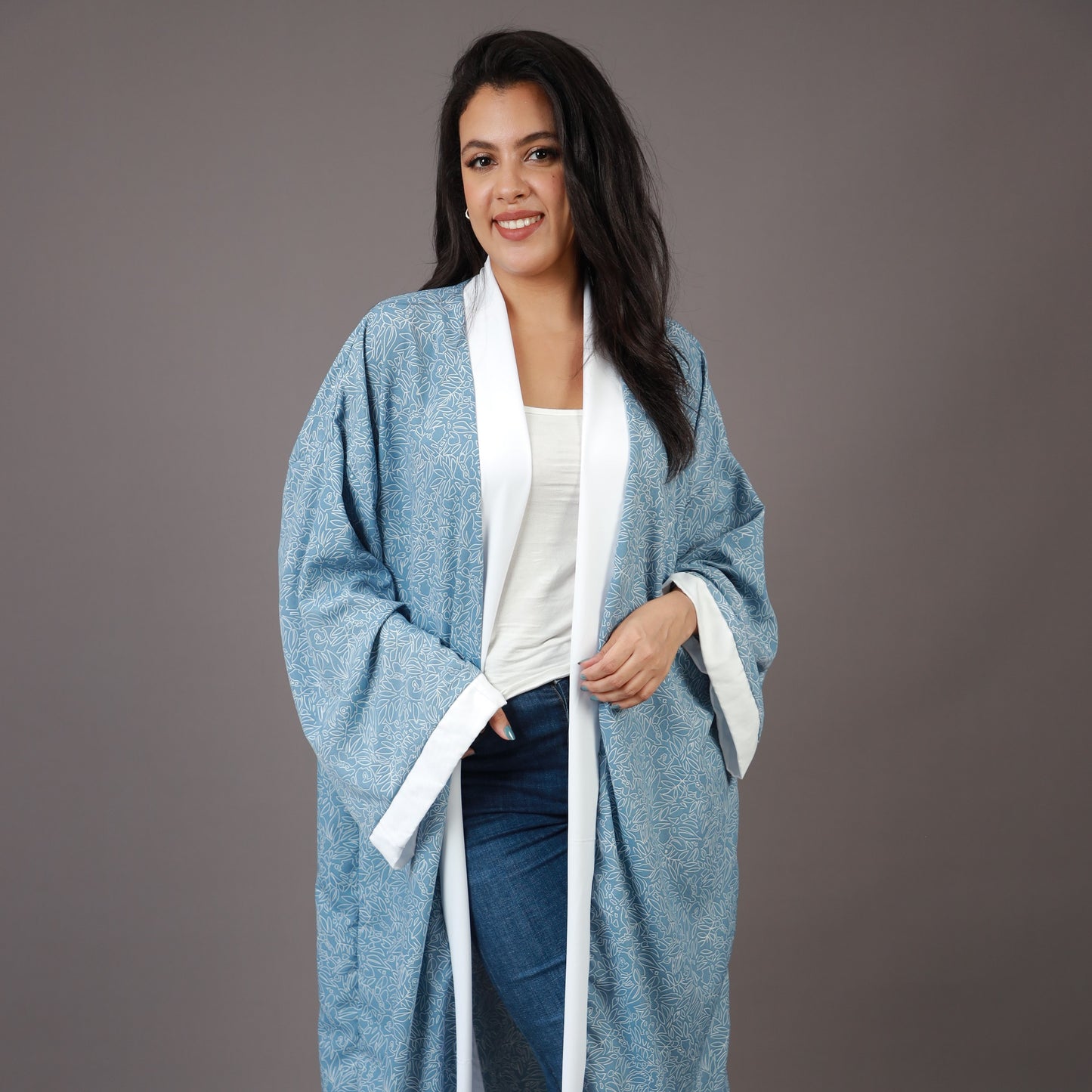 Kimono Bleu Céleste à Motifs Feuillus