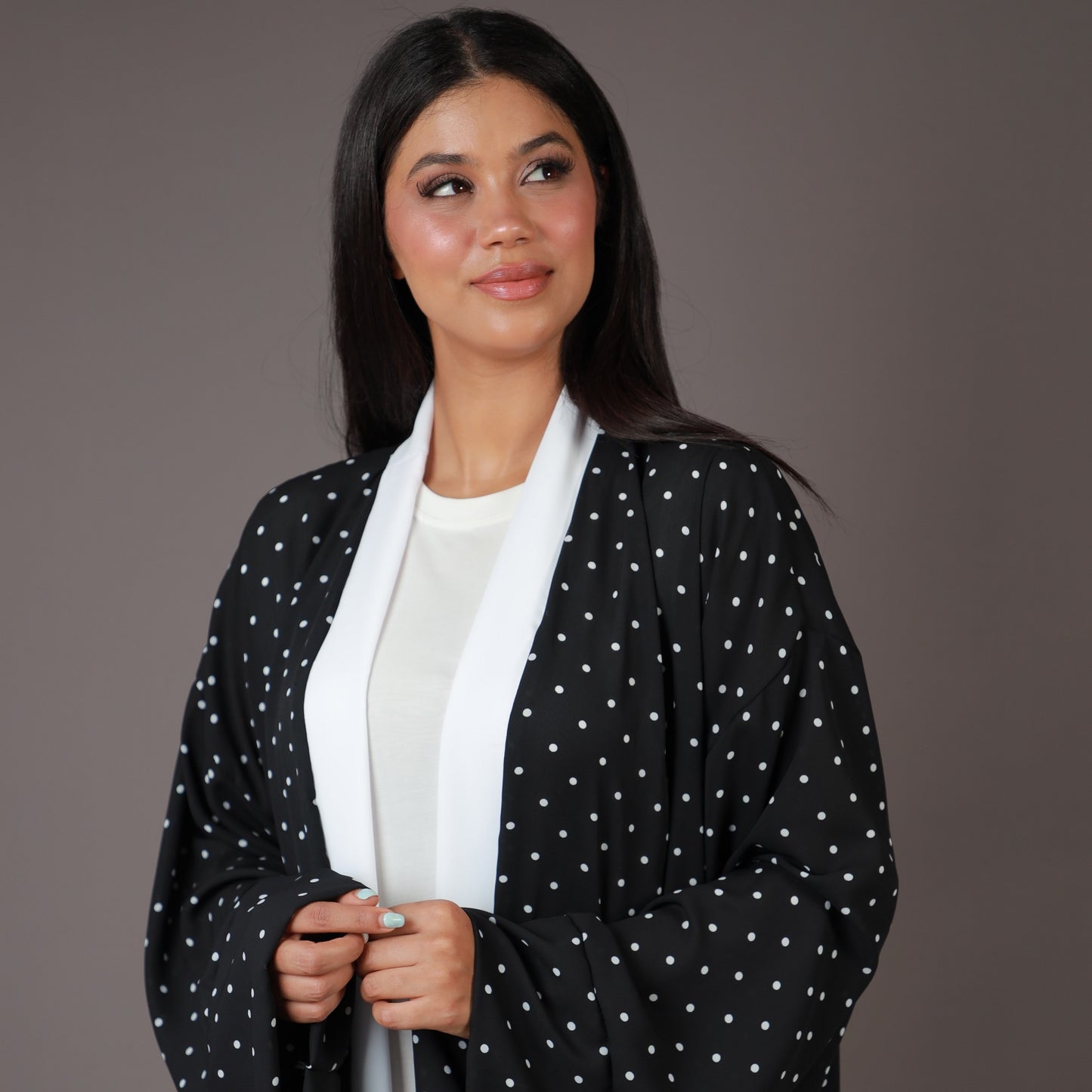 Kimono Long Noir à Pois Blancs