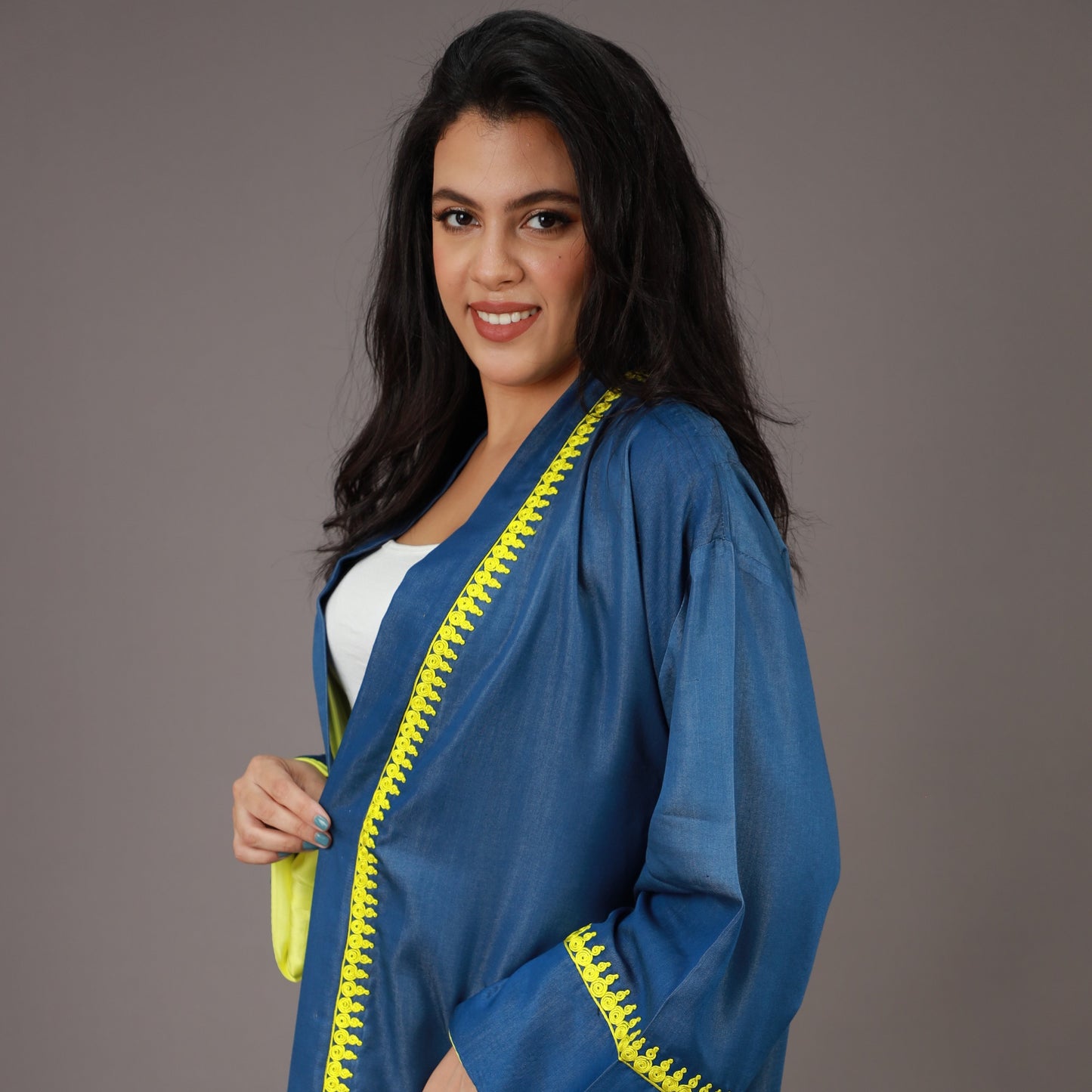 Kimono Long Denim Bleu avec ZWAK LMAALEM Jaune
