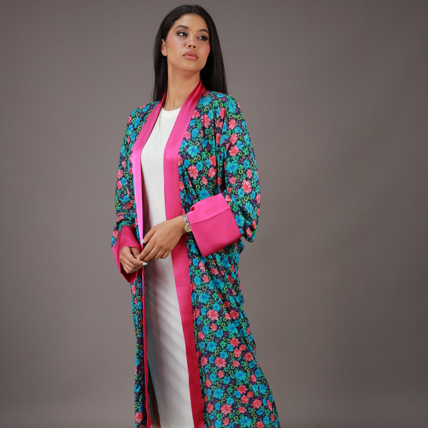 Kimono Long Fleuri à Bordure Fuchsia
