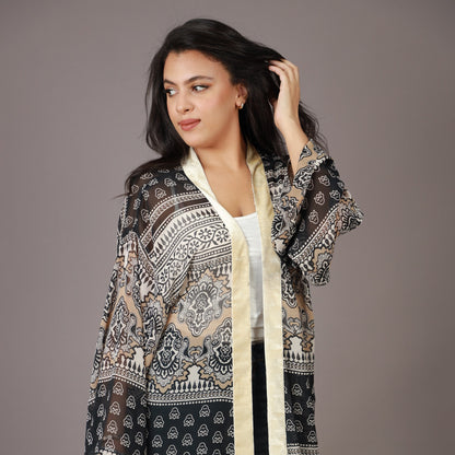Kimono Long Noir et Beige à Motifs Ethniques