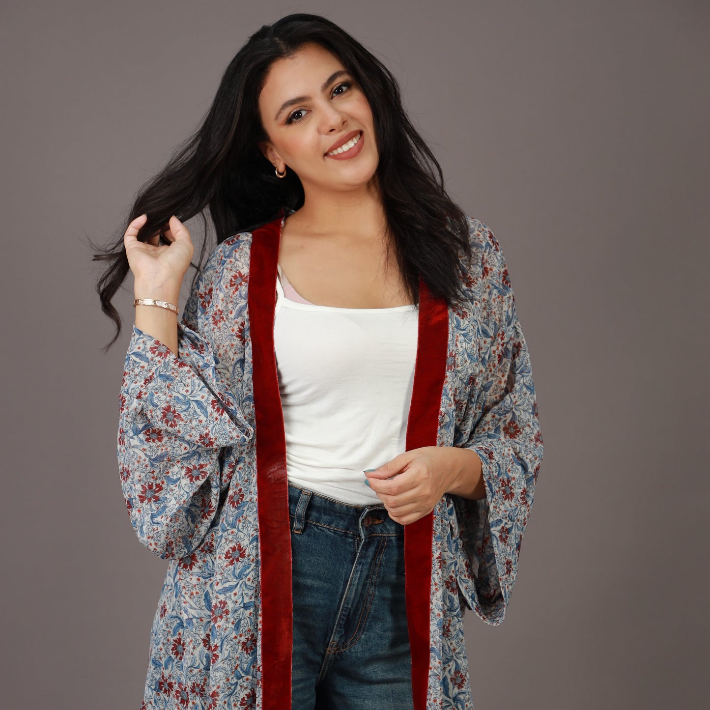 Kimono Court Imprimé Floral Bleu et Rouge